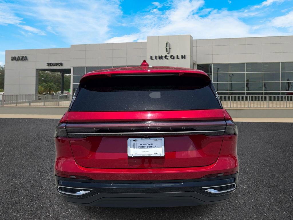 Certified 2024 Lincoln Nautilus Premier AWD/4WD image 4