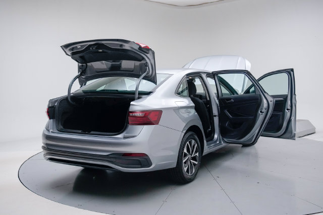 Used 2022 Volkswagen Jetta S FWD image 21
