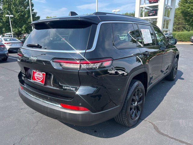 Used 2023 Jeep Grand Cherokee L Limited w/ Luxury Tech Group II AWD/4WD image 7