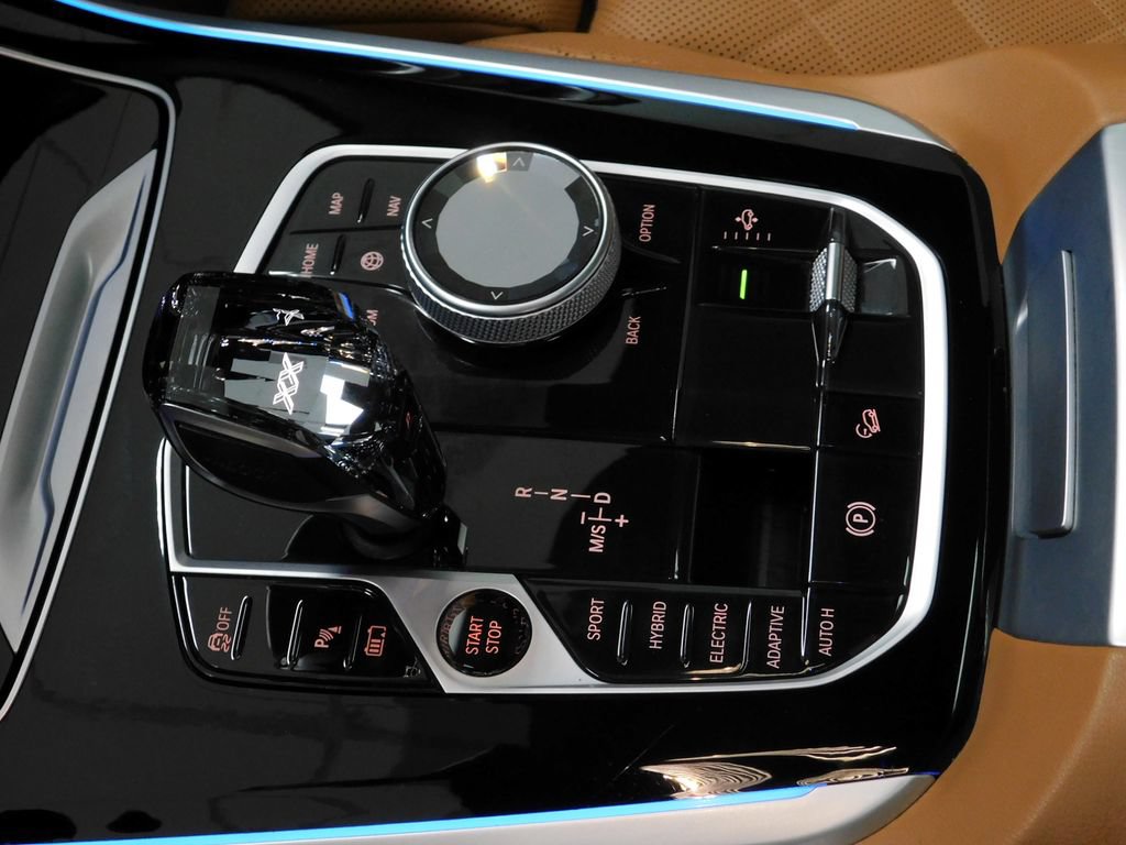 Used 2023 BMW X5 xDrive45e AWD/4WD image 29