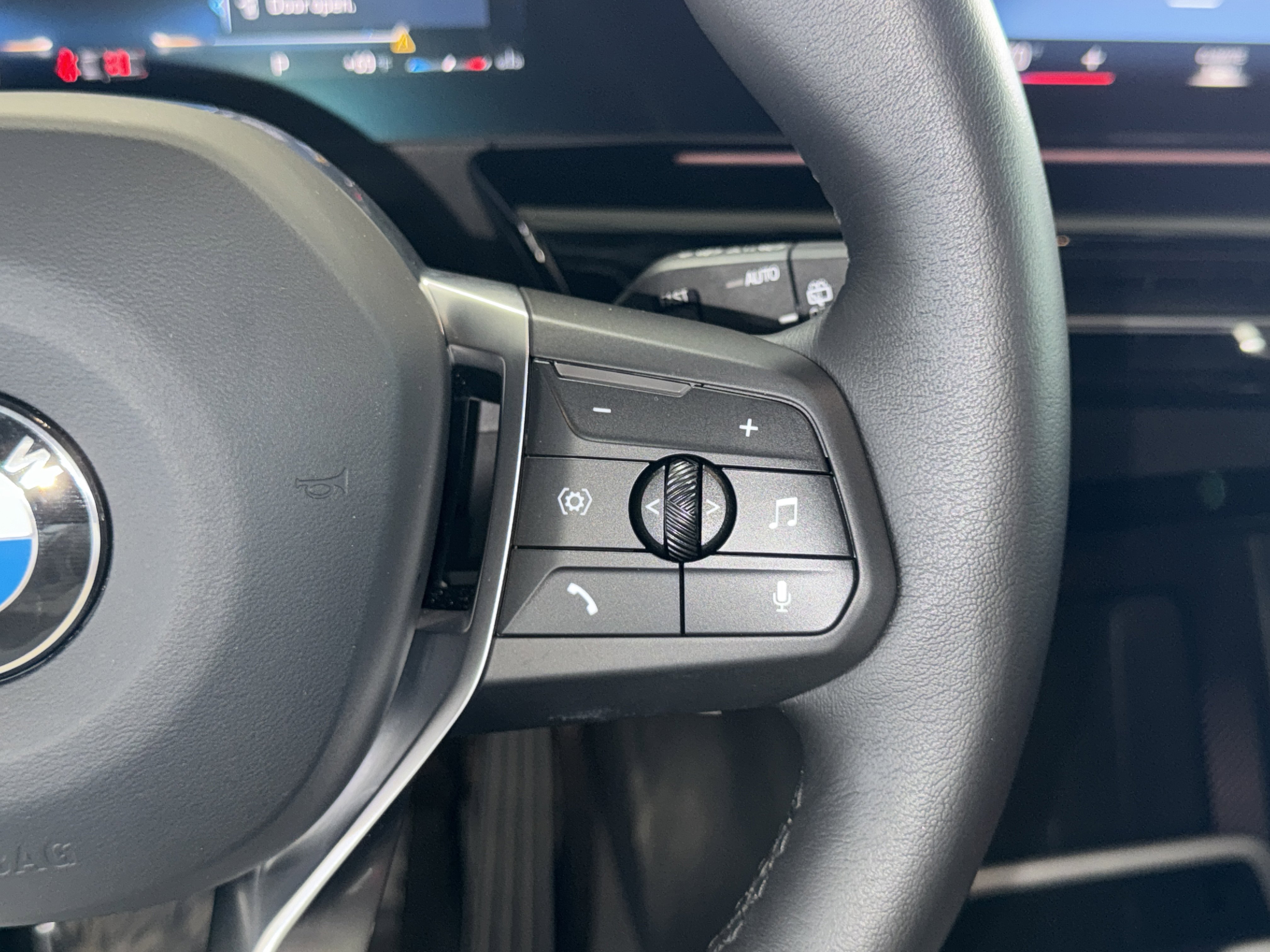 Certified 2023 BMW X1 xDrive28i w/ Premium Package image 23