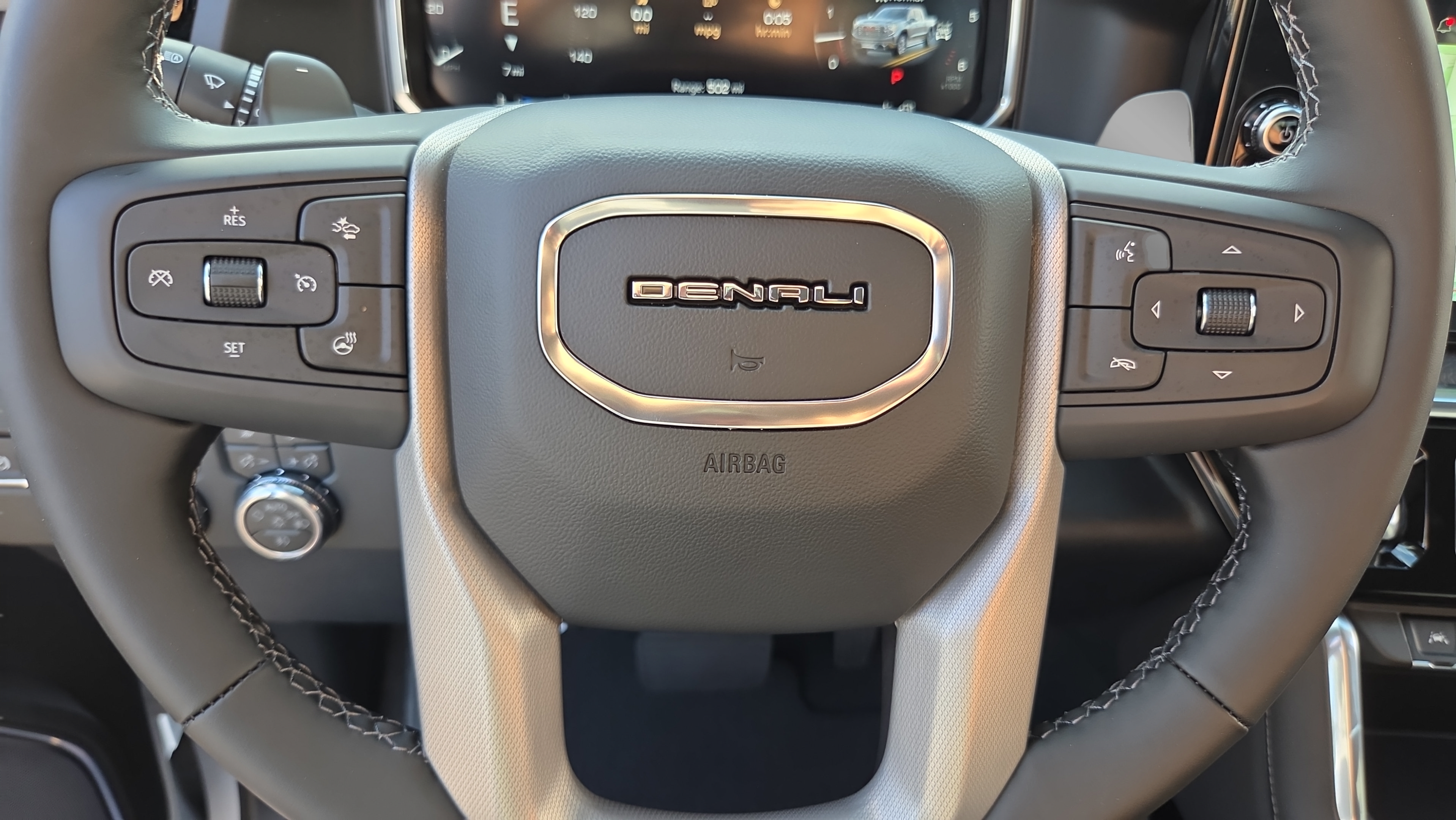 New 2026 GMC Sierra 1500 Denali w/ Denali Reserve Package AWD/4WD image 23