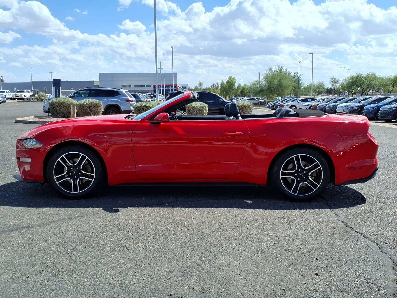 Used 2021 Ford Mustang Premium RWD image 4