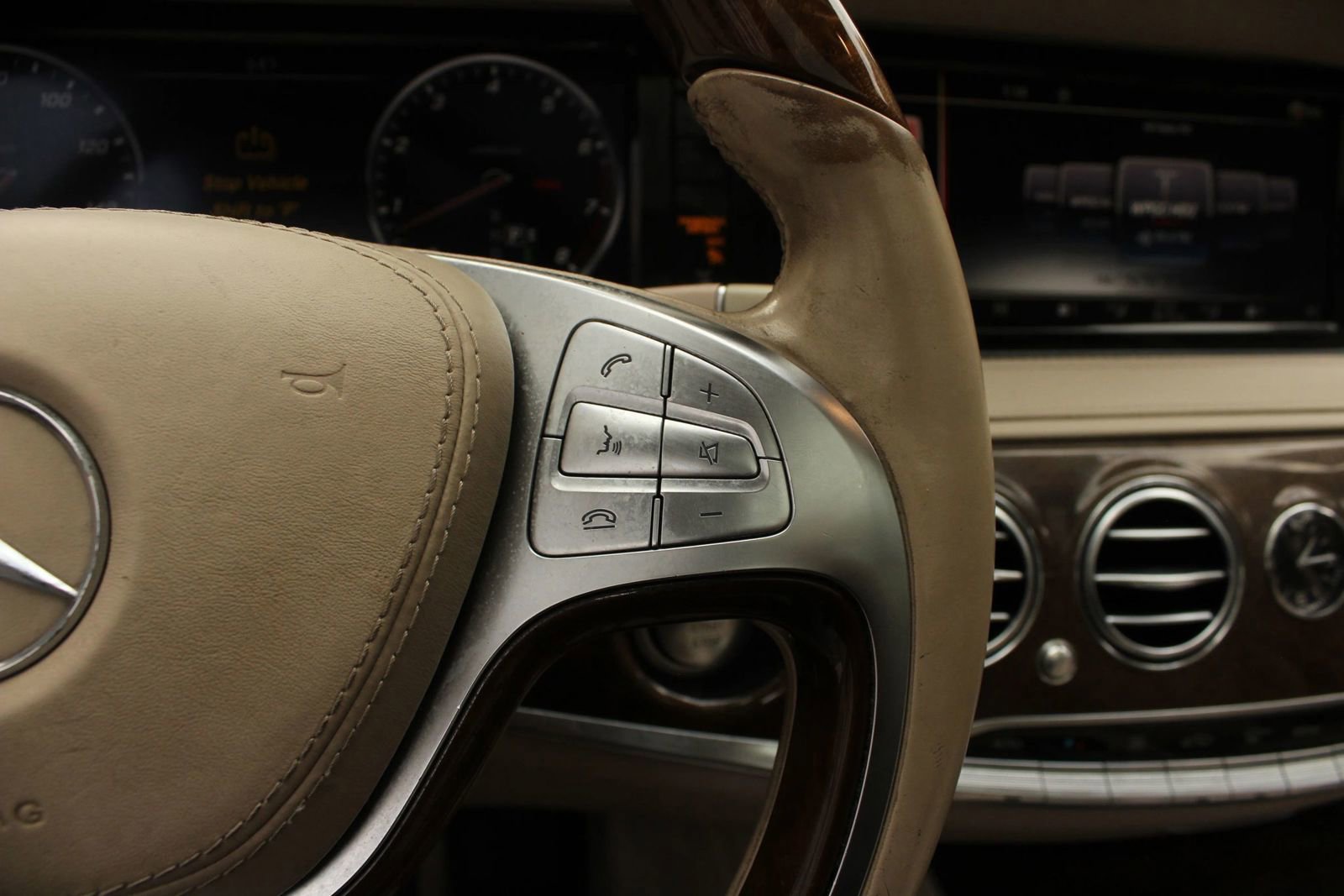 Used 2015 Mercedes-Benz S 550 Sedan image 29
