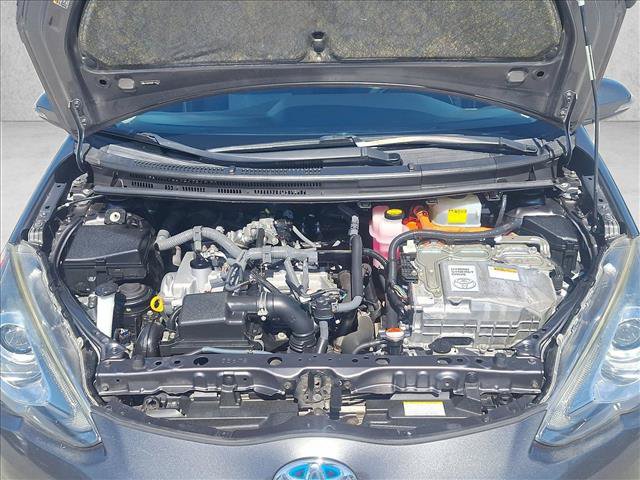 Used 2015 Toyota Prius C Two w/ Preferred Accessory Package FWD image 19