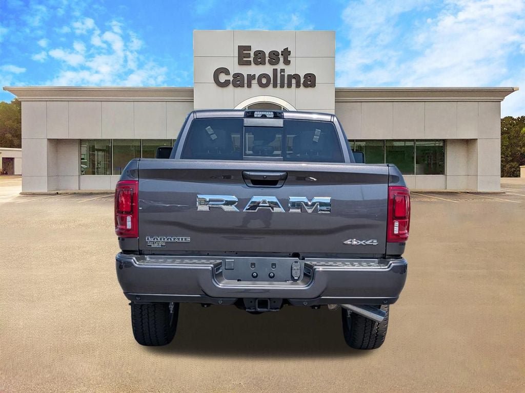 New 2026 RAM 2500 Laramie w/ Sport Appearance Package AWD/4WD image 4