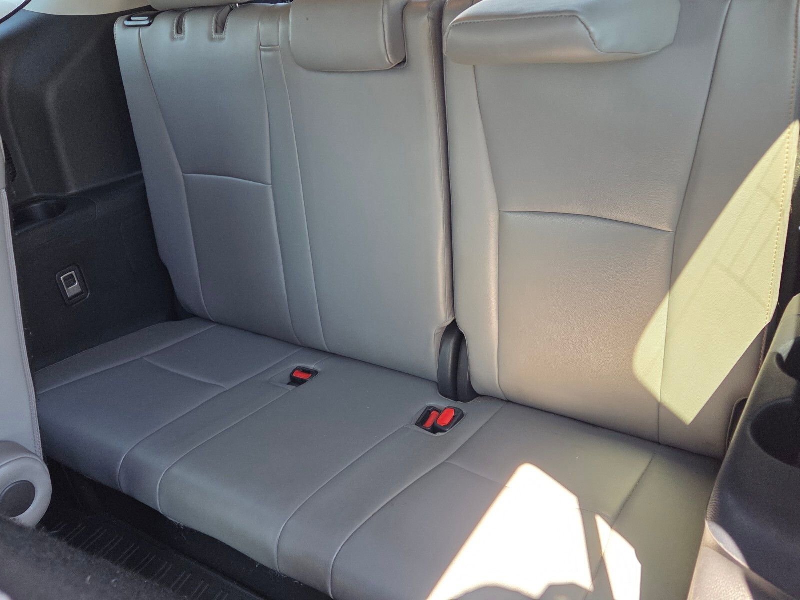 Used 2022 Toyota Highlander Bronze Edition image 9