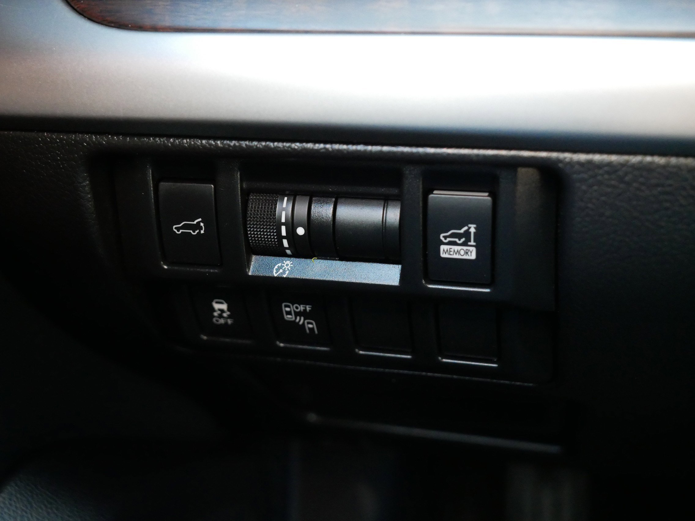 Used 2018 Subaru Outback 2.5i Limited w/ Popular Package #2 image 26