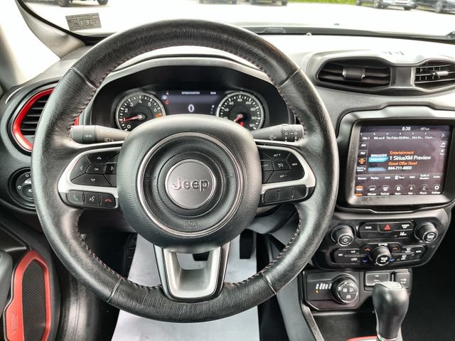 Used 2021 Jeep Renegade Trailhawk AWD/4WD image 13