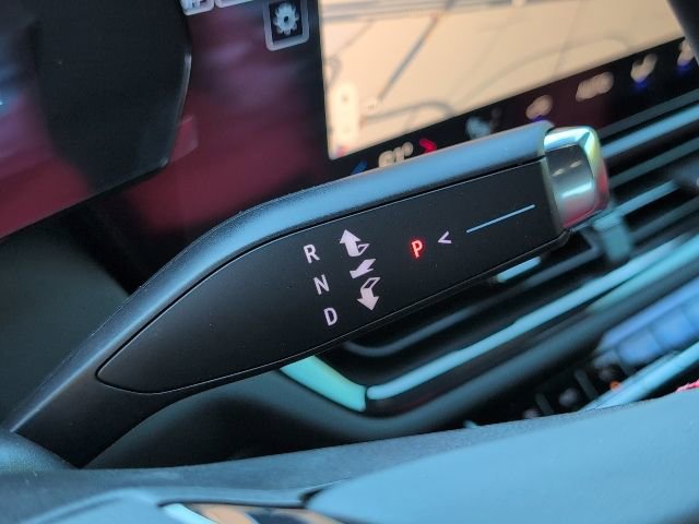 New 2026 Chevrolet Equinox EV RS FWD image 22