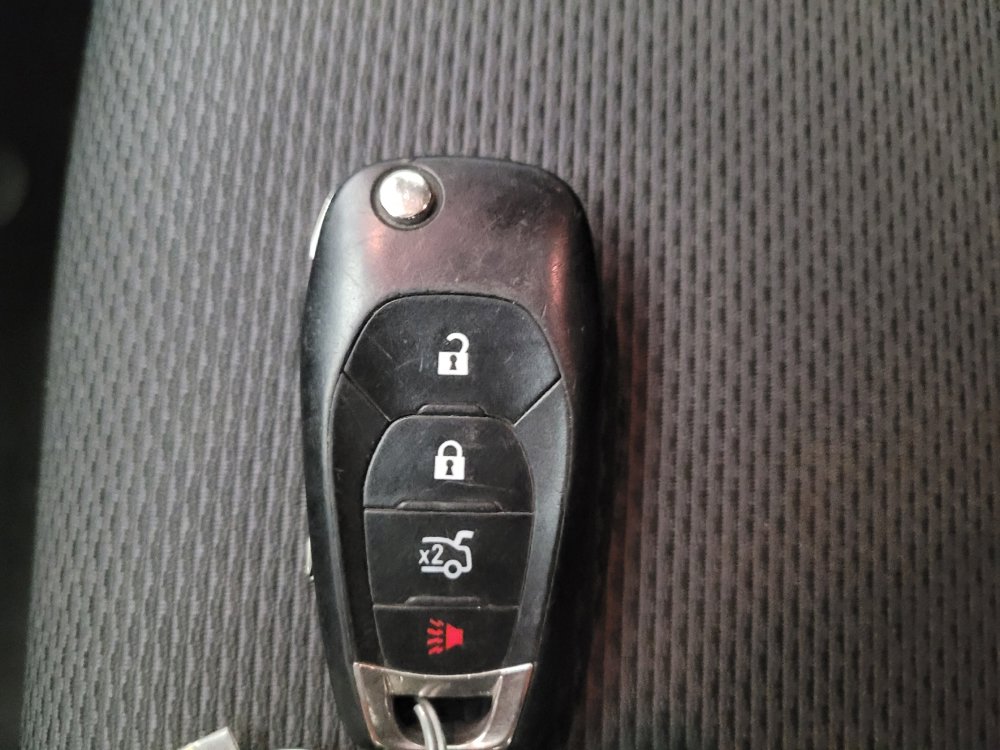 Used 2018 Chevrolet Cruze LS FWD image 32