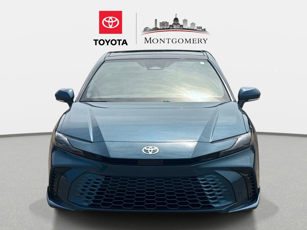 Used 2025 Toyota Camry XSE FWD image 8