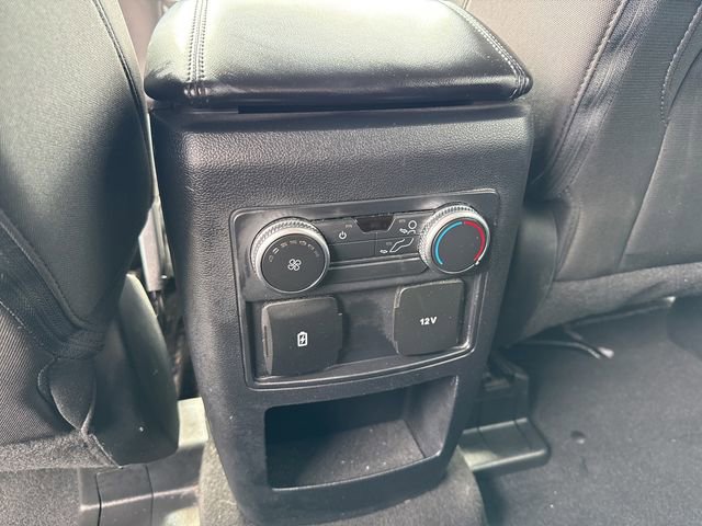 Used 2021 Ford Explorer XLT image 25