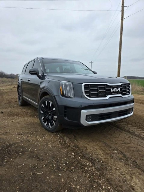 Used 2024 Kia Telluride SX Prestige image 2
