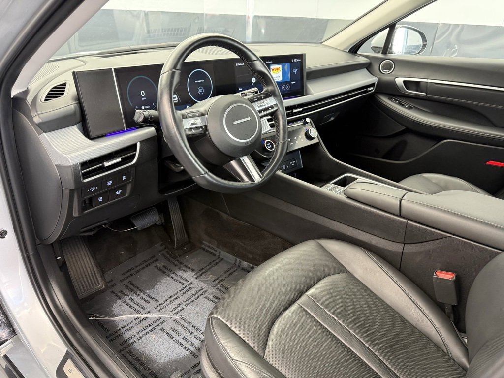 Used 2024 Hyundai Sonata Limited image 40