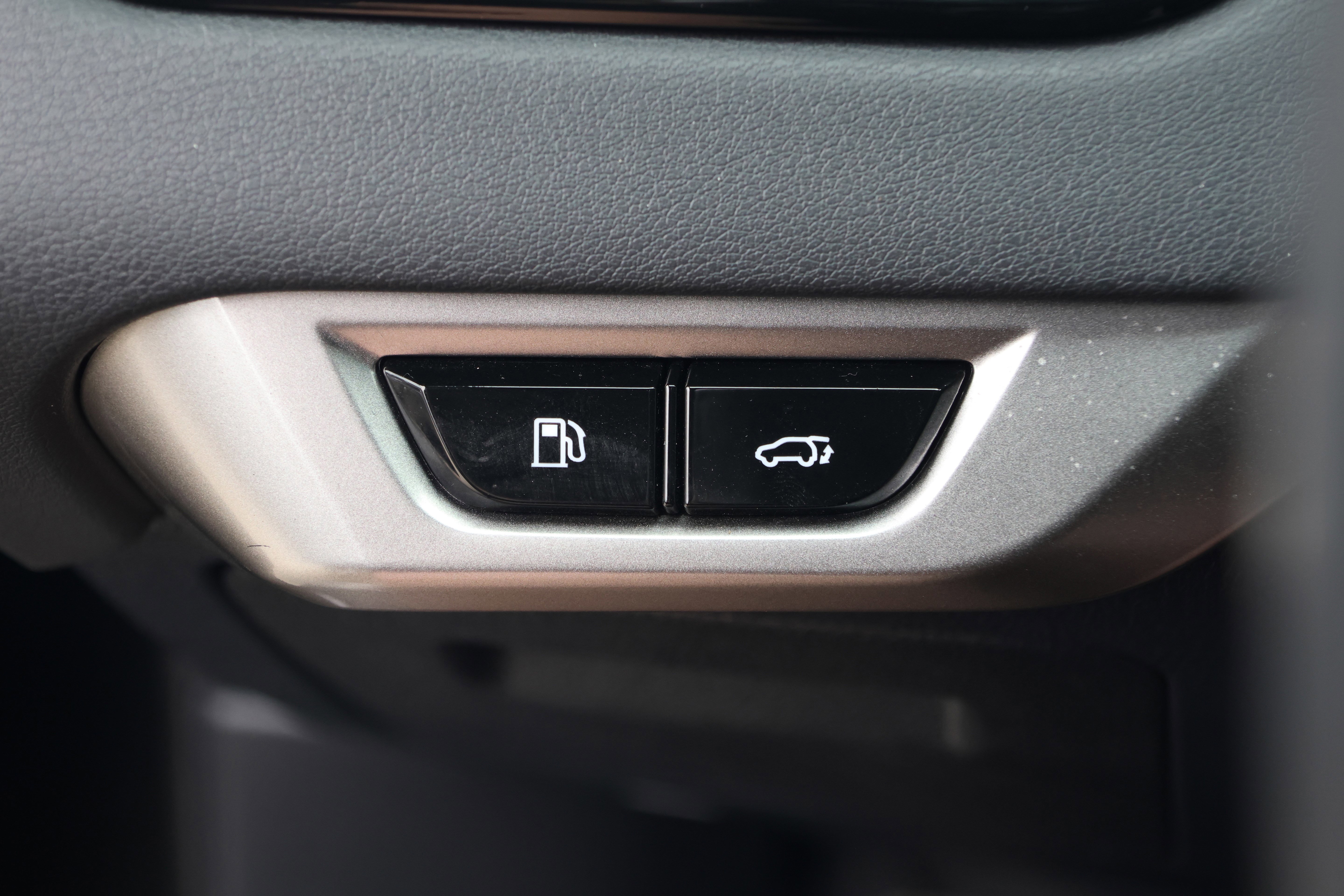 Certified 2023 Lexus RX 350 AWD w/ Accessory Package image 16