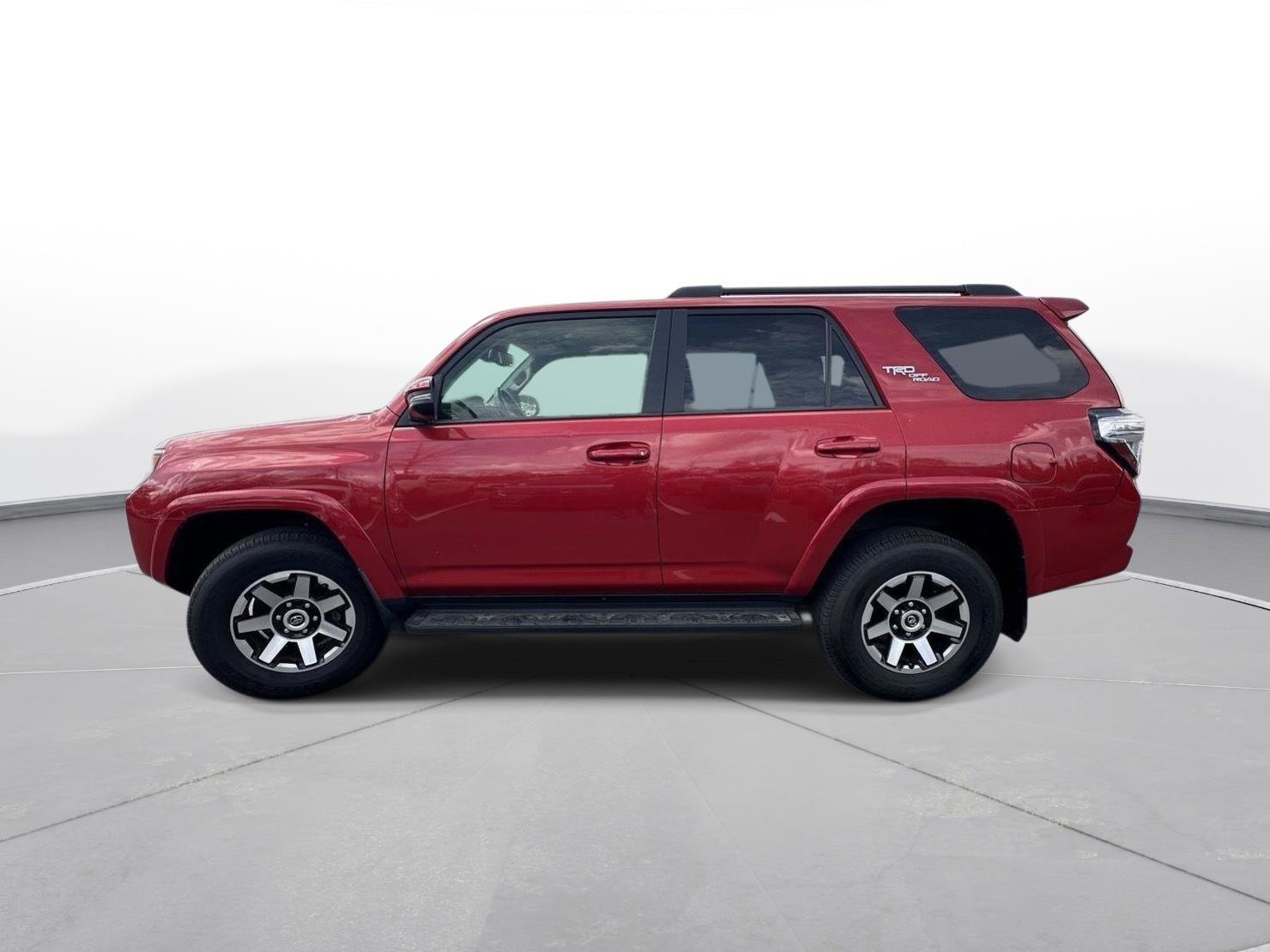 Certified 2024 Toyota 4Runner TRD Off-Road Premium image 9
