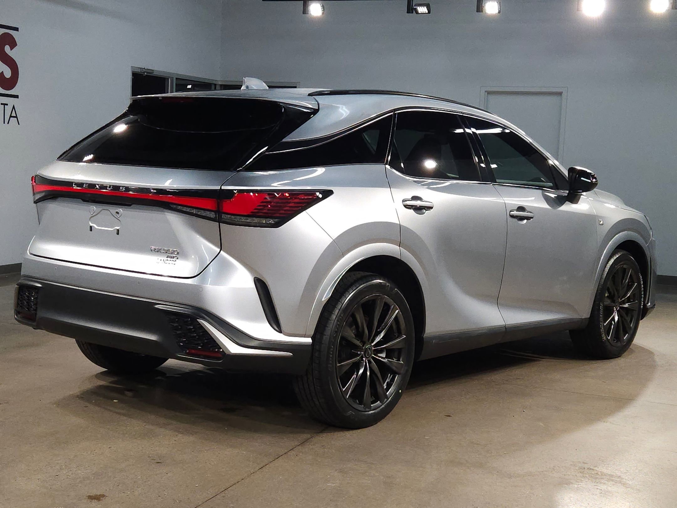 Used 2023 Lexus RX 350 F Sport w/ Cold Area Package image 7