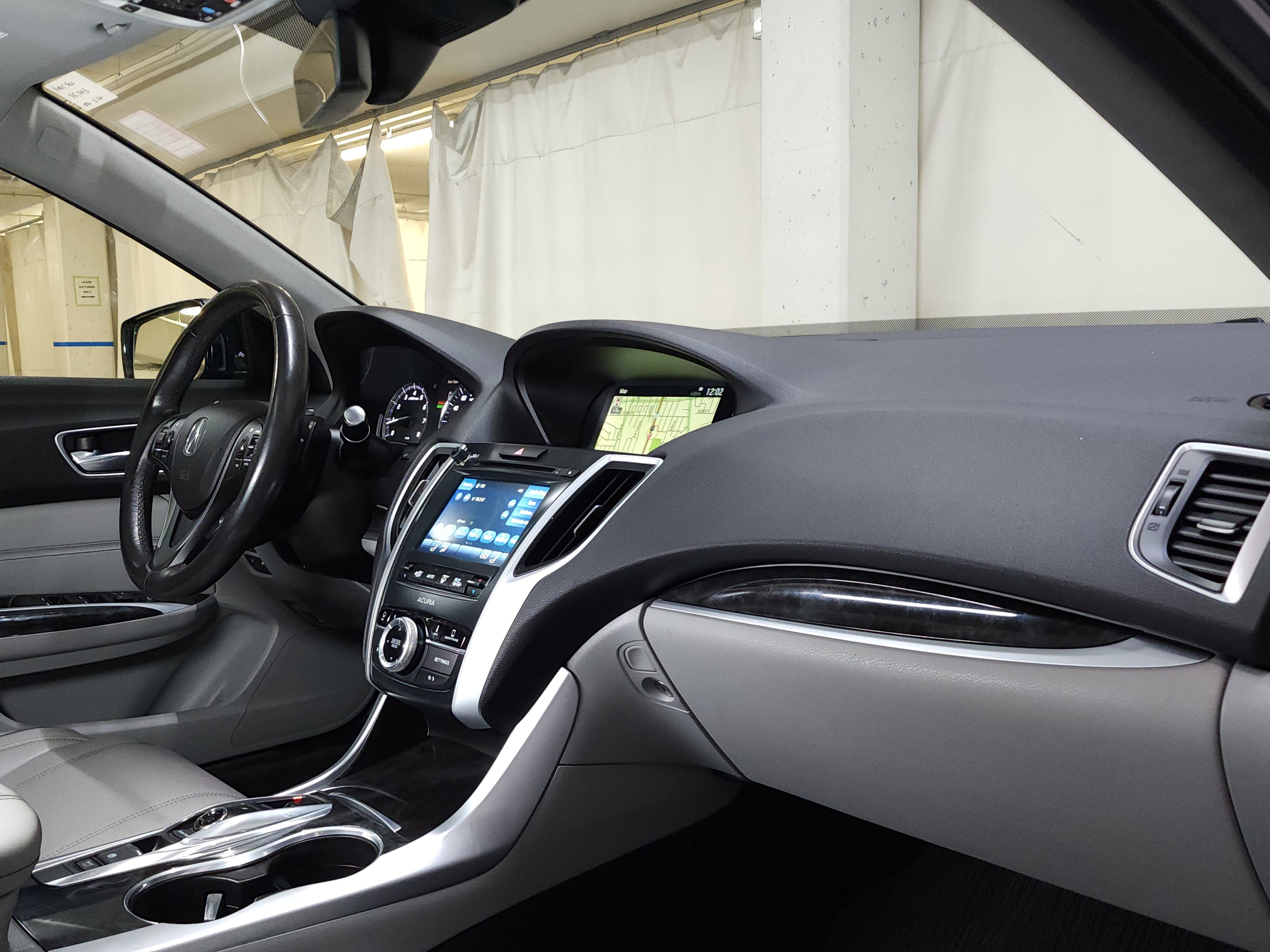 Certified 2018 Acura TLX V6 w/ Technology Package image 21