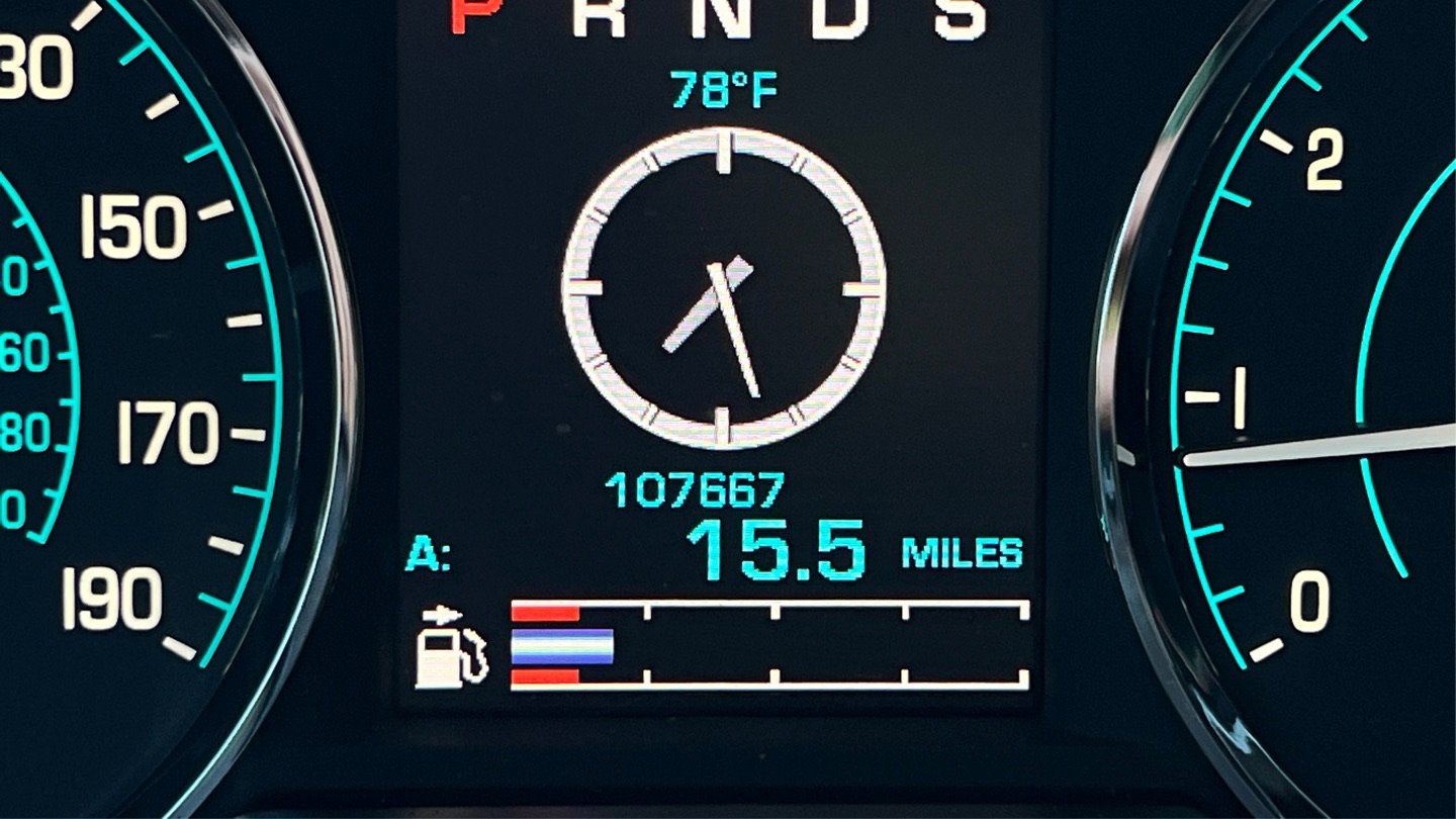 Used 2015 Jaguar XF Premium RWD image 11
