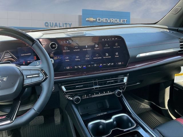 New 2027 Chevrolet Traverse RS w/ LPO, Floor Liner Package FWD image 6