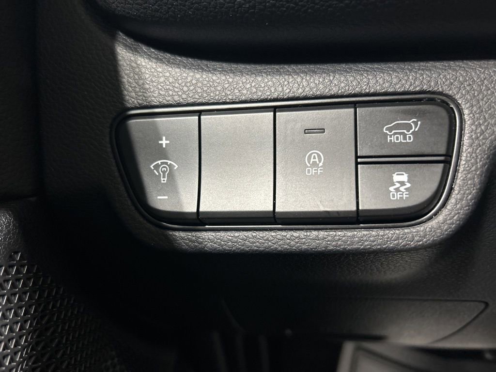 Certified 2025 Kia Seltos EX AWD/4WD image 22