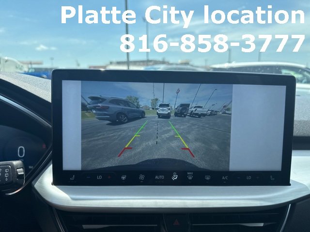 Used 2023 Ford Escape Platinum image 17