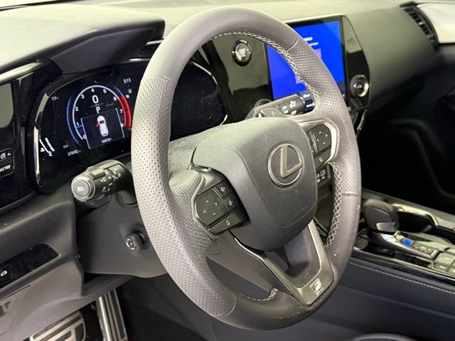 Used 2022 Lexus NX 350 F Sport w/ Towing Package (2000 Lbs) image 19