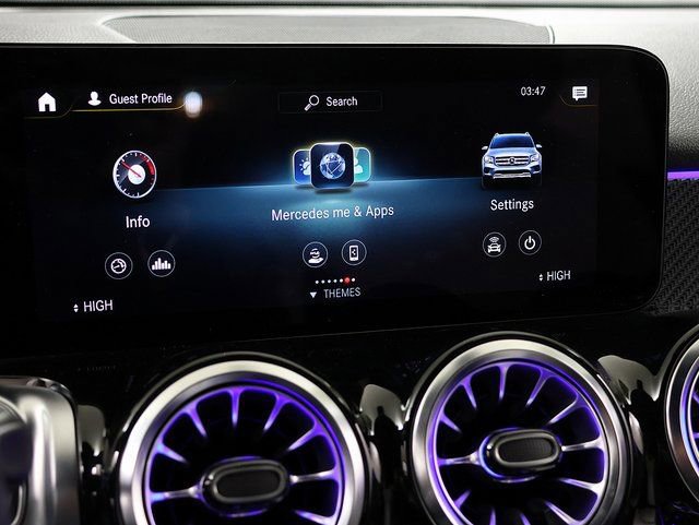 Certified 2023 Mercedes-Benz GLB 250 4MATIC image 18
