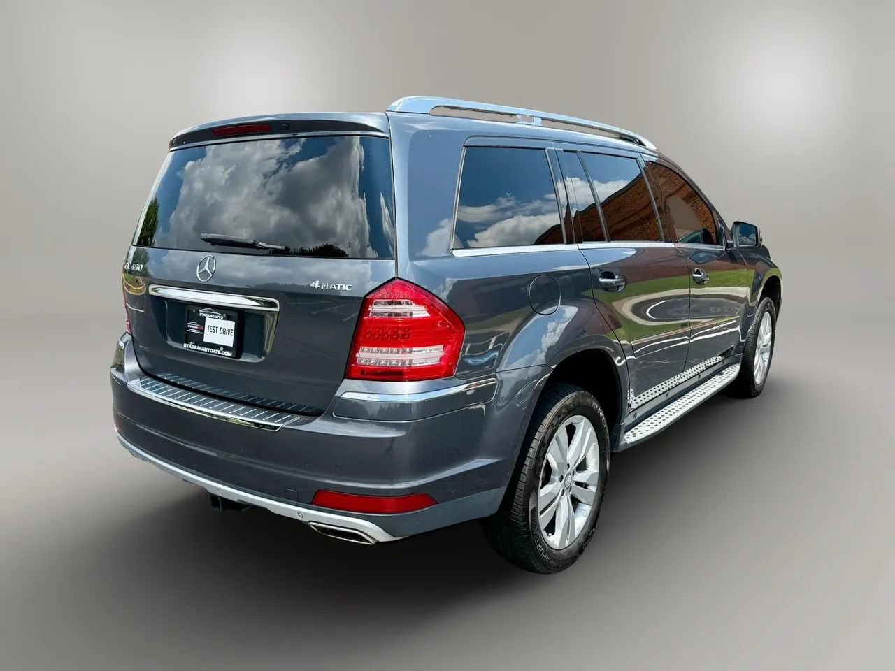 Used 2012 Mercedes-Benz GL 450 4MATIC image 5