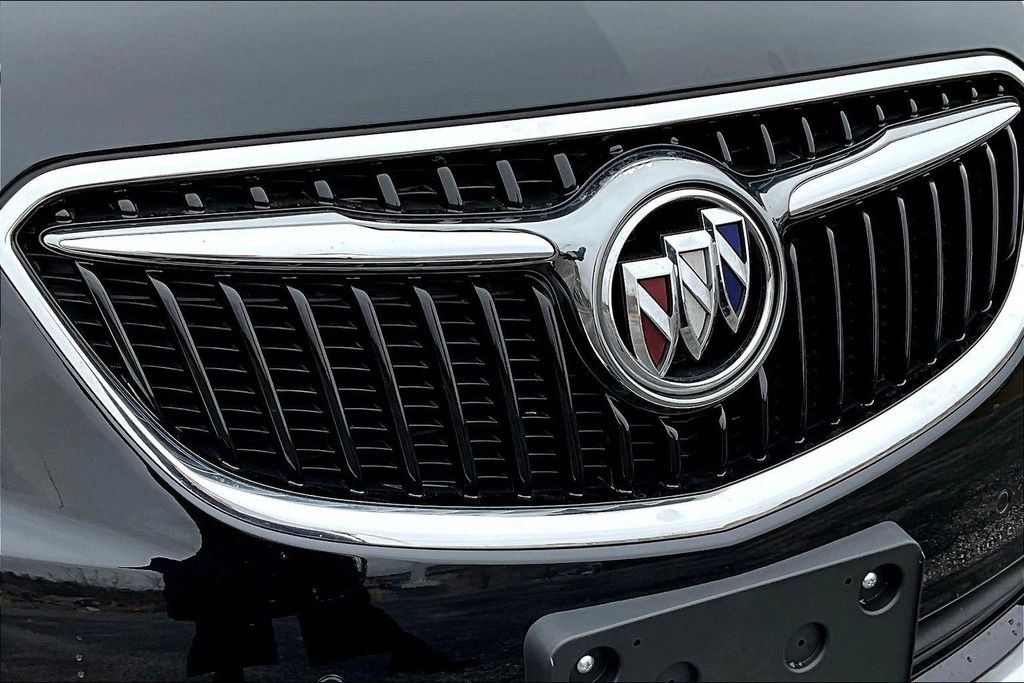 Used 2020 Buick Envision Premium image 32