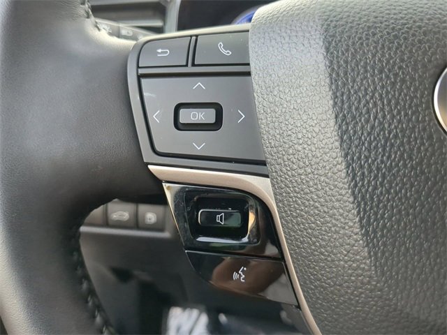 Used 2025 Toyota Camry XSE image 27