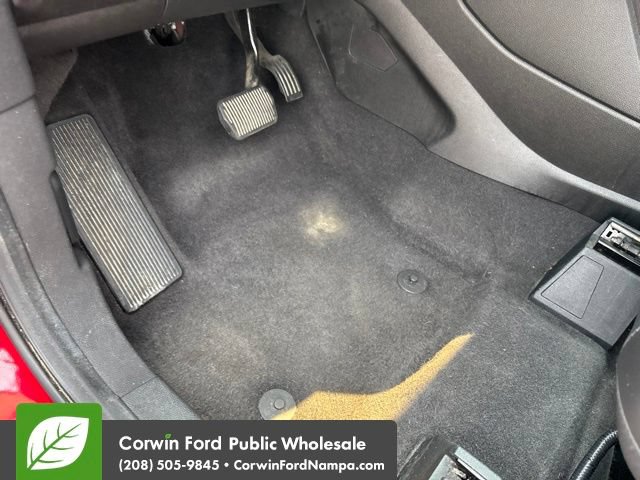 Used 2015 Ford Escape Titanium w/ Equipment Group 301A AWD/4WD image 26