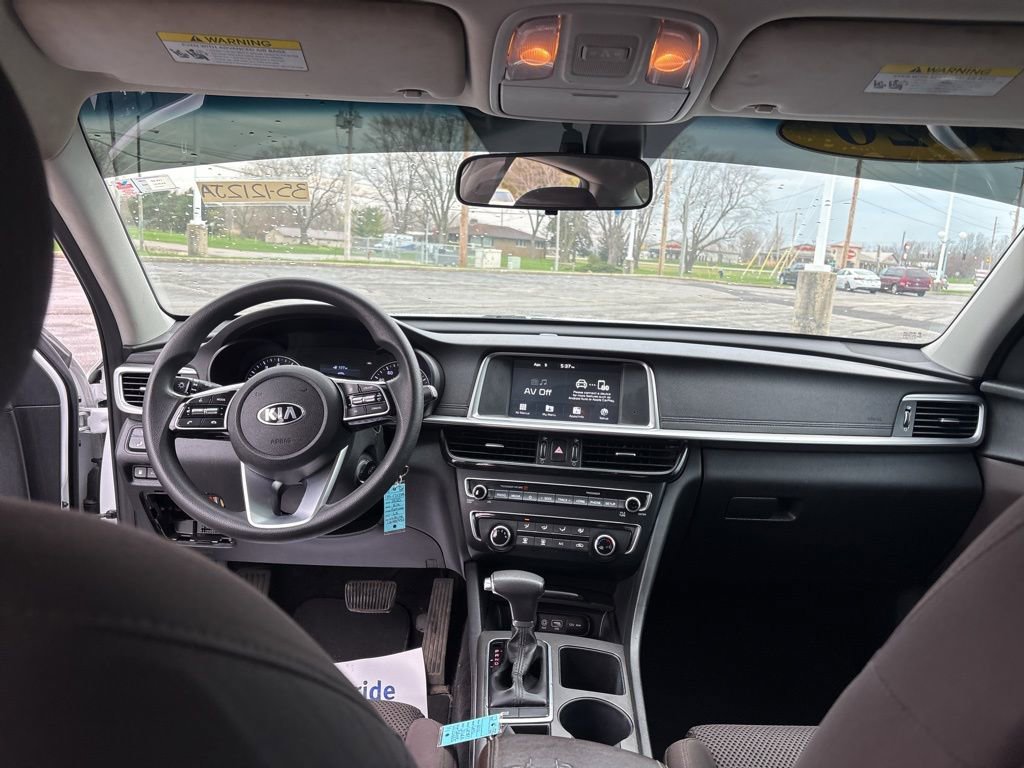 Used 2020 Kia Optima LX image 20