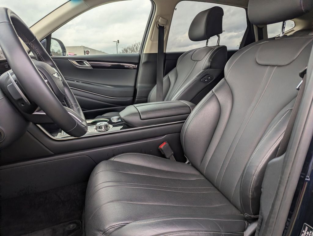 Used 2025 Genesis GV80 2.5T Standard image 15