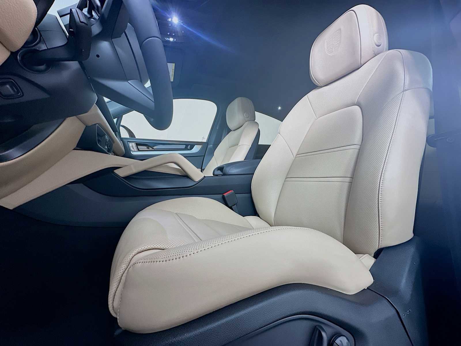 New 2026 Porsche Cayenne Coupe image 5