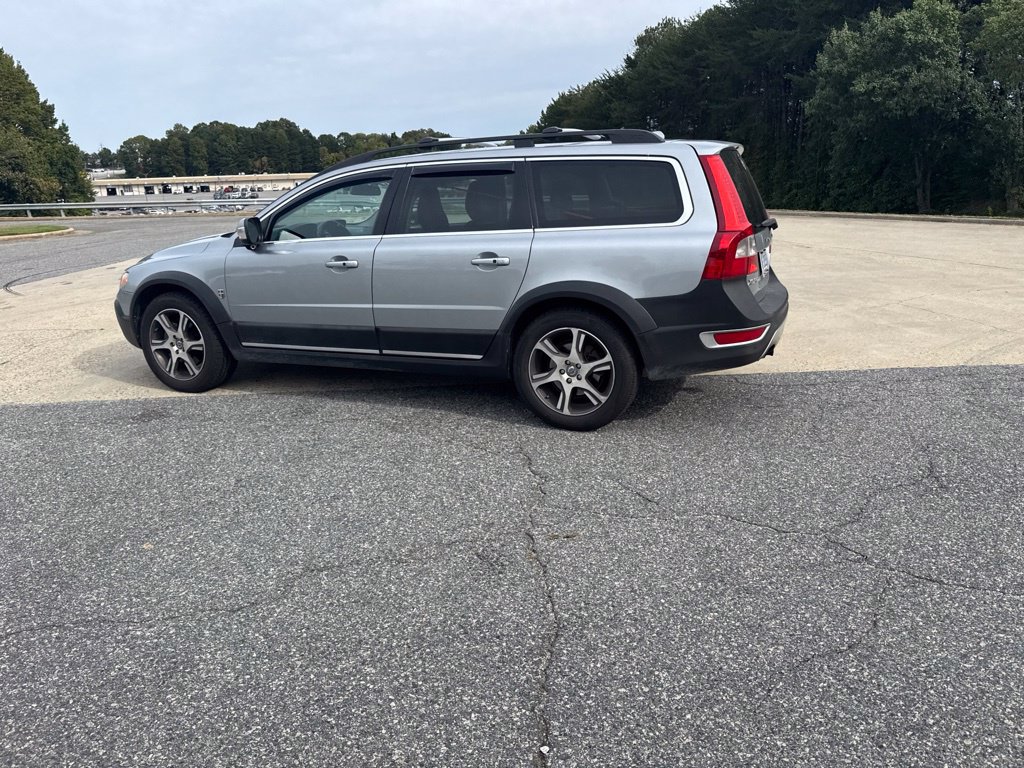 Used 2013 Volvo XC70 T6 AWD/4WD image 16