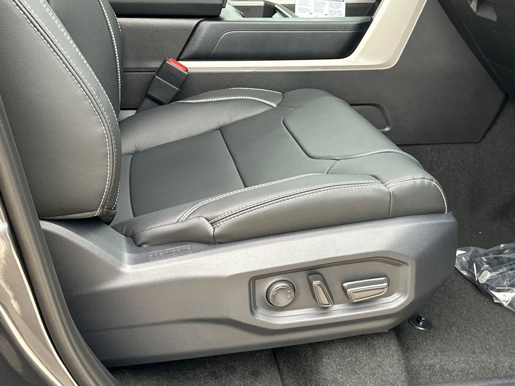 New 2026 Toyota Tundra SR5 image 13