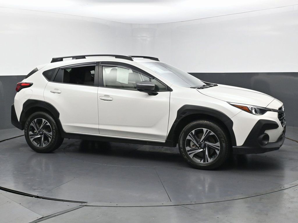 Used 2024 Subaru Crosstrek 2.0i Premium image 6