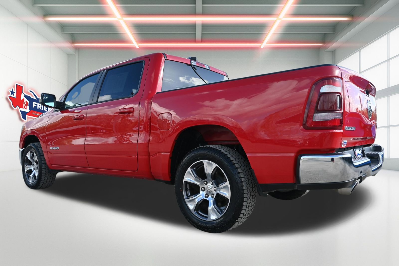 Used 2024 RAM 1500 Laramie RWD image 2
