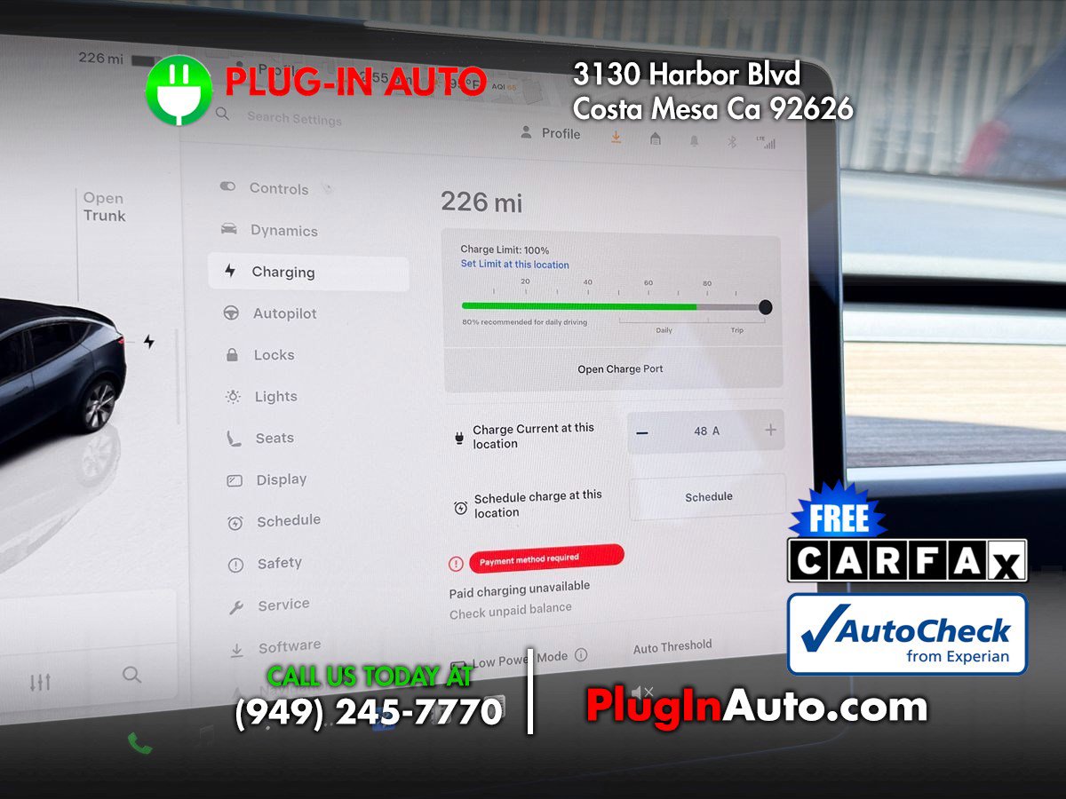 Used 2024 Tesla Model Y Long Range AWD/4WD image 25