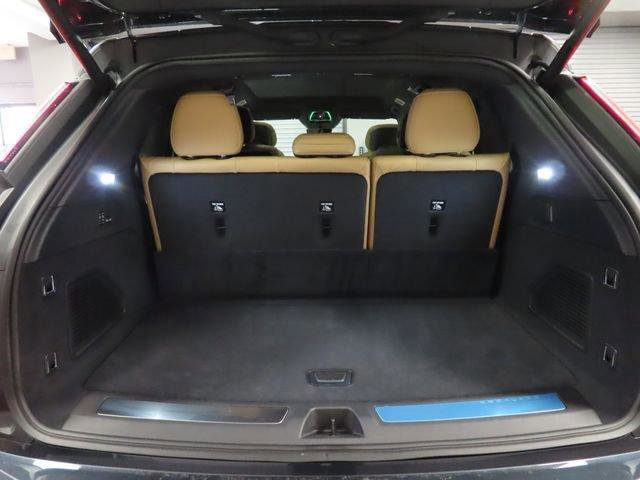 New 2025 Cadillac Escalade IQ Luxury 2 w/ LPO, Radiant Package AWD/4WD image 21