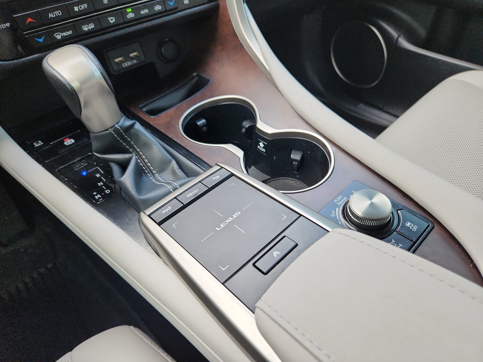 Used 2020 Lexus RX 350 AWD w/ Premium Package image 15