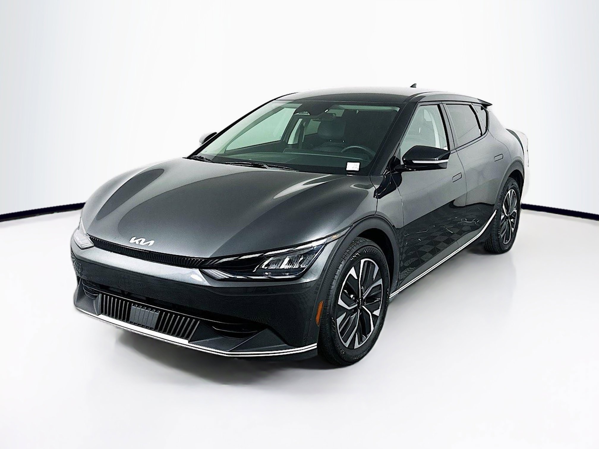 Used 2024 Kia EV6 Light image 3