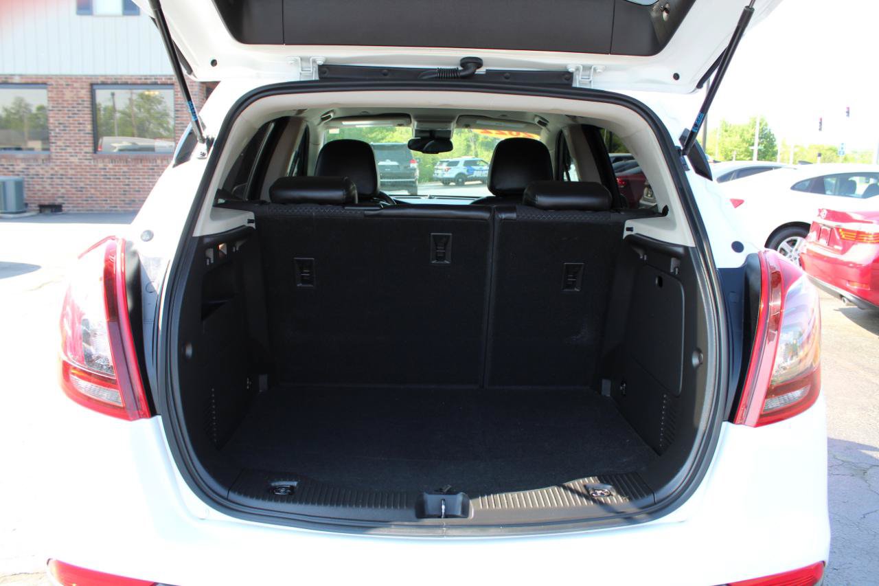 Used 2024 Buick Encore GX Preferred FWD image 13