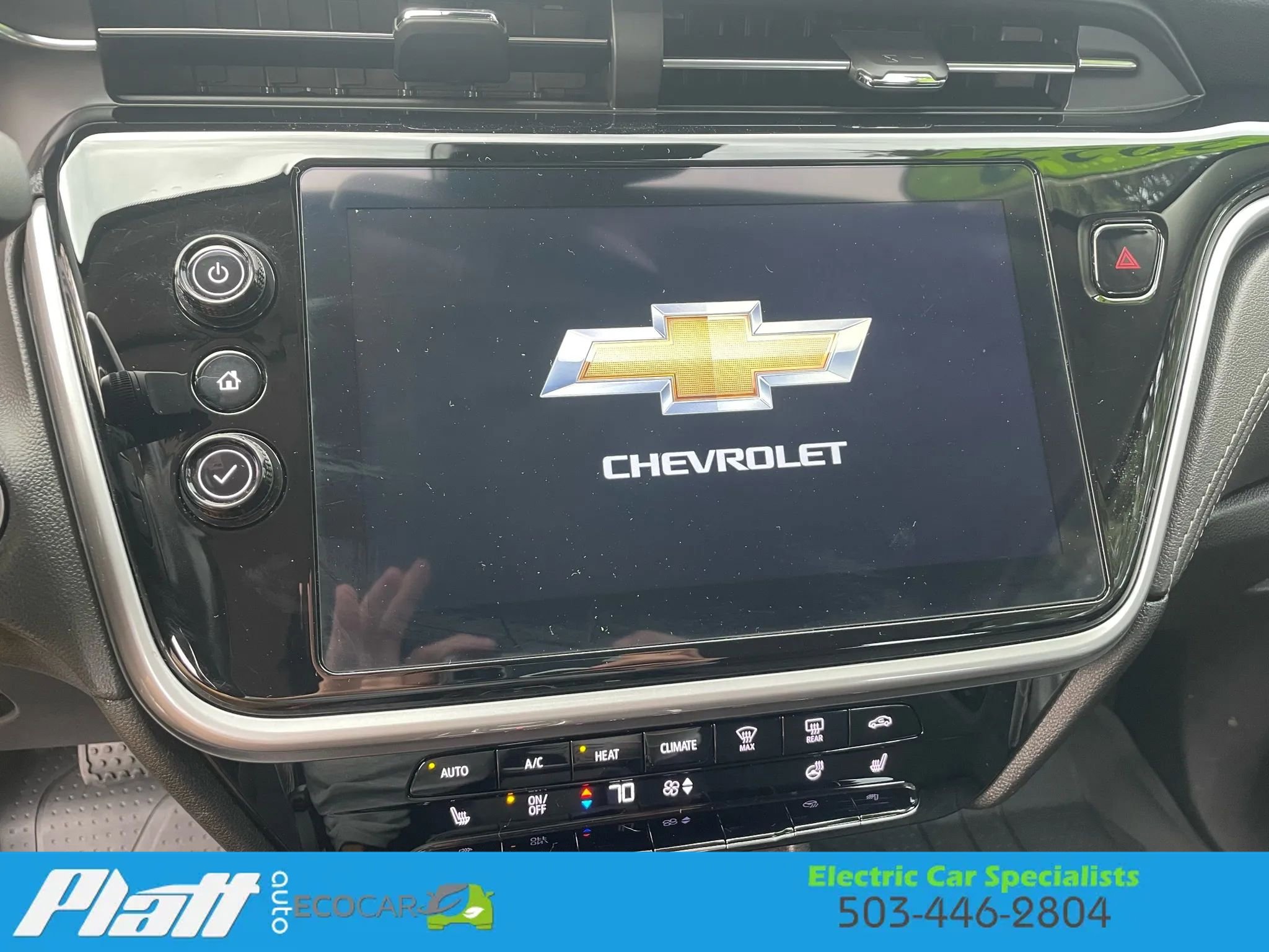 Used 2022 Chevrolet Bolt EUV LT w/ Comfort Package image 23