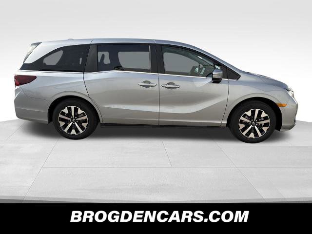 New 2026 Honda Odyssey EX-L image 2