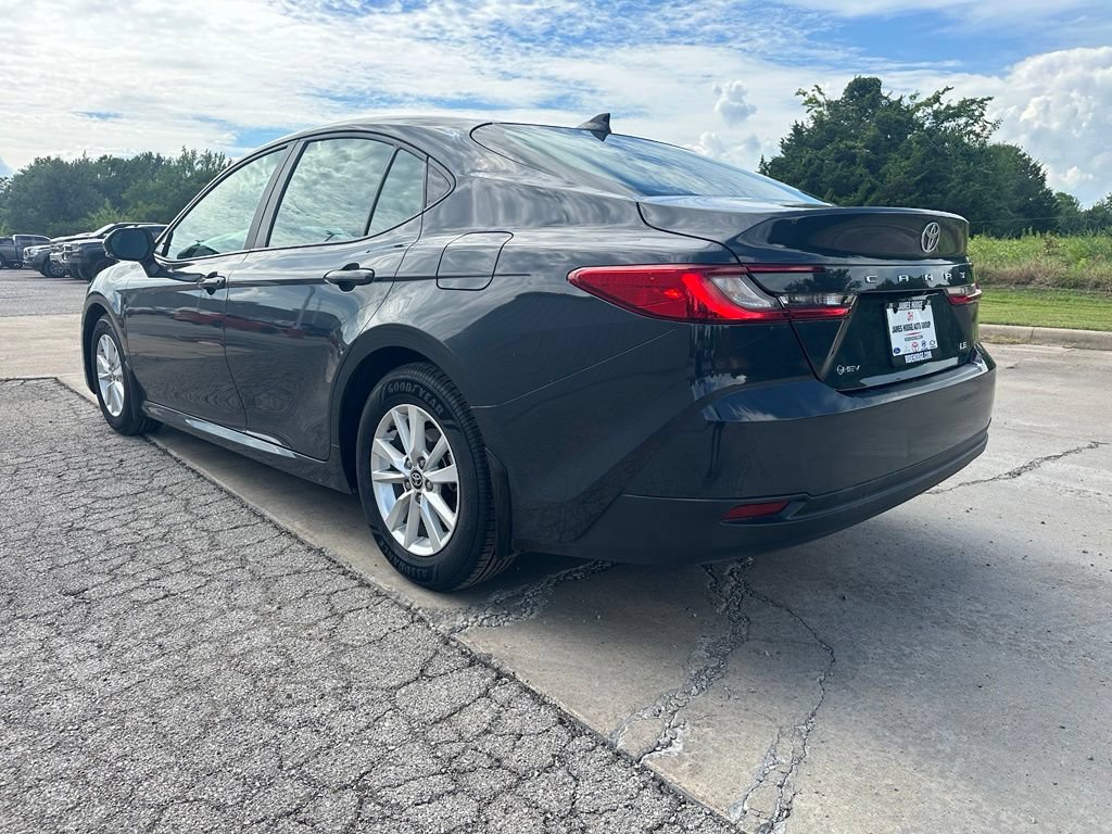 Used 2025 Toyota Camry LE w/ Convenience Package FWD image 7