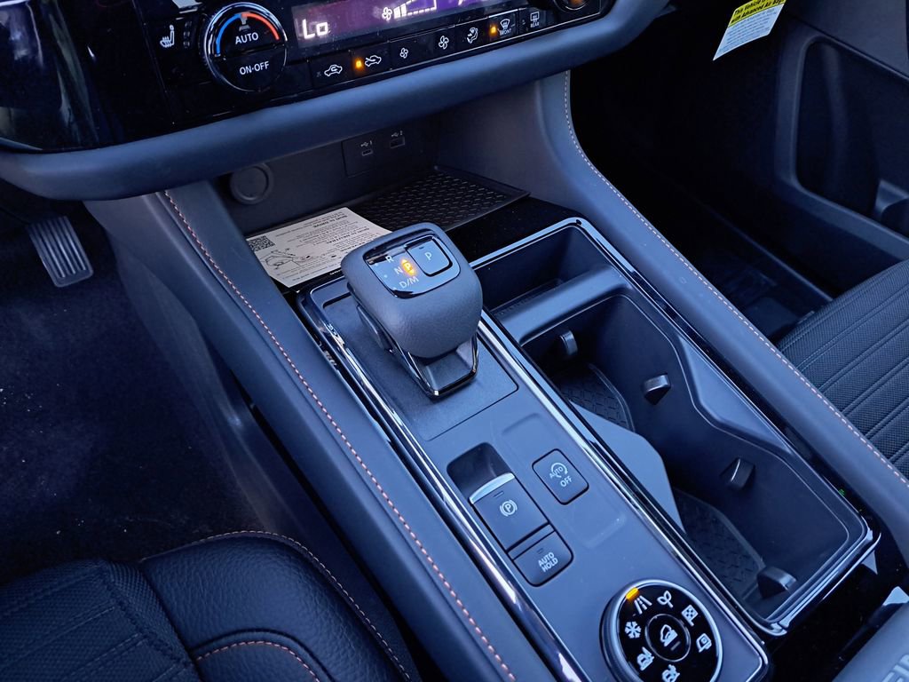 New 2026 Nissan Pathfinder Rock Creek image 9