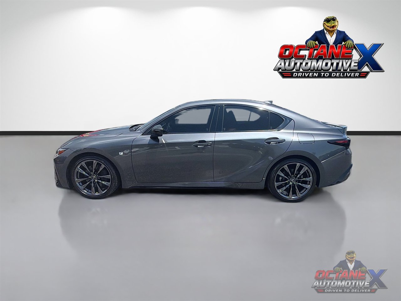 Used 2025 Lexus IS 350 F Sport w/ Accessory Package 2 RWD image 4